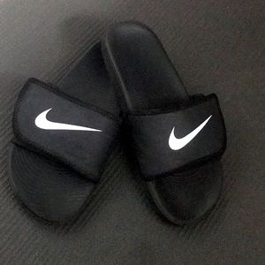Black Nike sandals